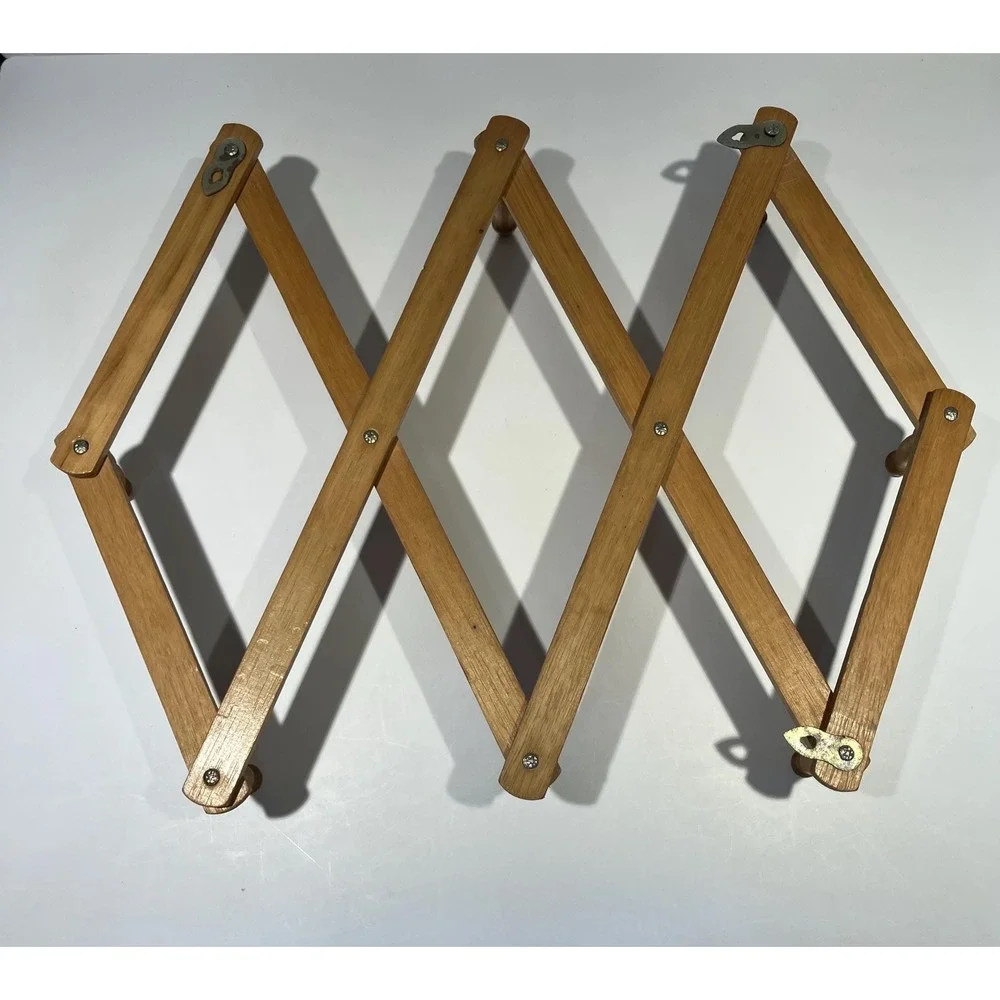 Vintage Accordion Peg Rack – Expandable Wood Wall Hanger Entryway Storage